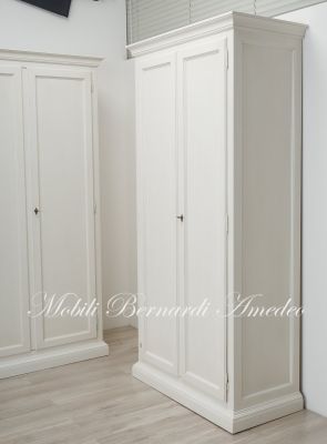 Armadio stile classico in legno massello 2 ante laccato bianco