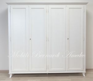 Armadio in legno con 4 ante per camera da letto finitura laccata colore bianco stile classico