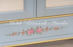 Classic style solid wood cabinet with hand lacquered and decorated finish