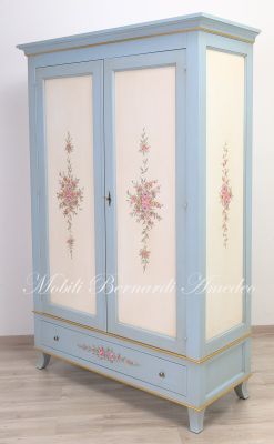Classic style solid wood cabinet with hand lacquered and decorated finish