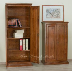 Classic style cabinets in solid wood with 2 doors also suitable as pantry furniture or shoe rack