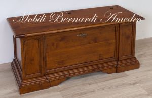 Cassapanca in legno massello di noce stile classico con lunghezza 120 cm