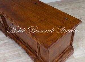 Cassapanca in legno massello di noce stile classico con lunghezza 120 cm