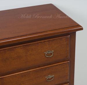 Cassettiera stile classico veneto con 5 cassetti realizzata in legno massello di noce