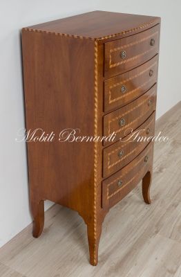Cassettiera in stile classico costruita artigianalmente in legno di noce con 5 cassetti intarsiati