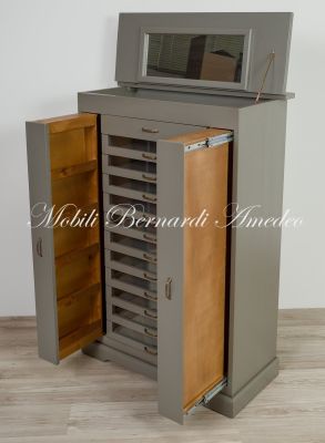 Cassettiera da camera in legno massello laccato grigio con specchio e cassettini con vetro