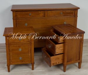 Comodini Noce Massiccio Intarsio Bois De Rose 02