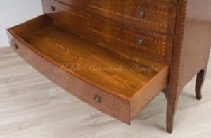 Cassettone Classico Noce Massello Panciuto Grande 11