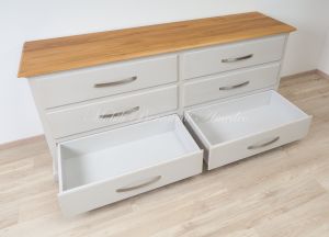 Cassettone lungo con 6 cassetti grandi realizzato in legno massello stile classico-contemporaneo con finiture moderne