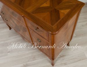 Chest of drawers handcrafted in solid wood richly inlaid with walnut and other essences
