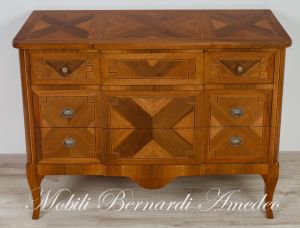 Chest of drawers handcrafted in solid wood richly inlaid with walnut and other essences