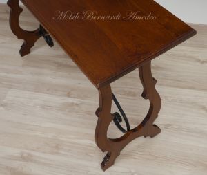 Classic style console made of solid walnut wood with lyre legs and wrought iron