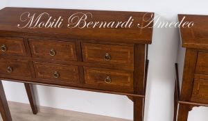Classic style console chest of drawers made of solid wood with inlay