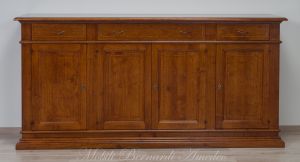 Credenza arte povera in legno massello di noce 4 porte e 3 cassetti con intarsio