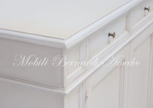 Arte Povera sideboard in solid wood with 2 doors, antique white finish