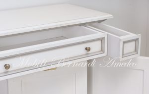 Arte Povera sideboard with 3 doors in solid wood with lacquered finish