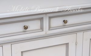 Arte Povera sideboard with 3 doors in solid wood with lacquered finish