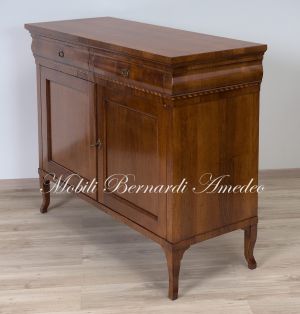 Sideboard made of walnut wood with 2 doors and 2 drawers in classic Louis Philippe style