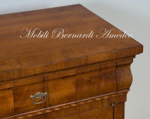 Sideboard made of walnut wood with 2 doors and 2 drawers in classic Louis Philippe style
