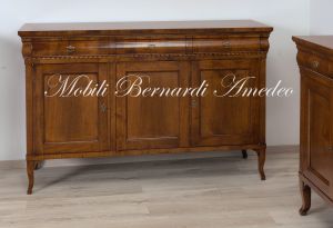 Sideboard handmade in Italy in national walnut wood with 3 doors and 3 drawers in classic style