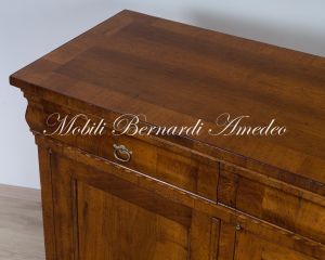 Sideboard handmade in Italy in national walnut wood with 3 doors and 3 drawers in classic style