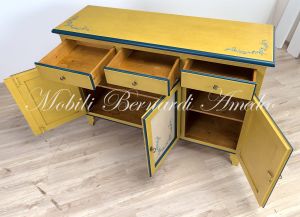 Solid wood sideboard with lacquered and hand-decorated finish