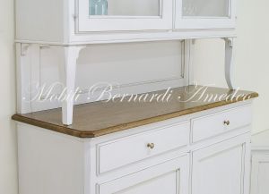 Credenza da cucina a 2 corpi in legno massello stile veneto con finitura bianco anticato e rovere