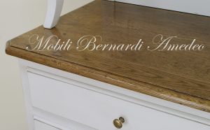 Credenza da cucina a 2 corpi in legno massello stile veneto con finitura bianco anticato e rovere