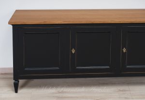 Mobile basso da soggiorno con 3 ante in legno massello finitura nero anticato e rovere