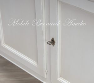 Credenza madia da 160 cm di lunghezza in legno massiccio finitura bianco e rovere