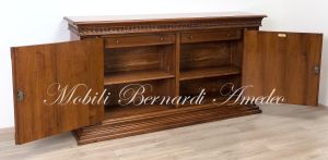 Classic sideboard, Italian production in walnut wood with inlaid doors