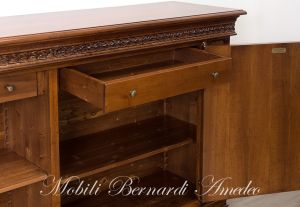 Classic sideboard, Italian production in walnut wood with inlaid doors