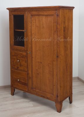 Mobile dispensa per cucina o taverna costruito in legno massello di noce con superficie piallata a mano
