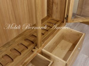 Showcase for rifles made of solid walnut wood, classic style, light color finish
