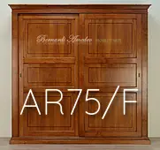 Wardrobe with sliding doors for bedroom