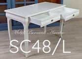 Scrittoio in legno laccato bianco anticato 2 cassetti sagomati 120 cm