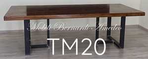 Tavolo in olmo massello con gambe in metallo