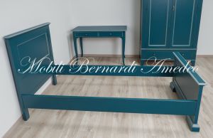 Letto a 1 piazza in legno massiccio con finitura laccata colorata