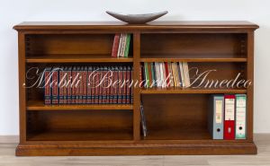 Libreria stile classico in legno di noce bassa con ripiani spostabili