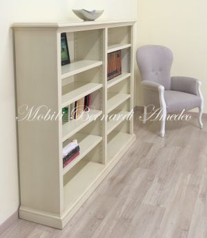 Mobile libreria con ripiani spostabili realizzata artigianalmente e laccata bianco
