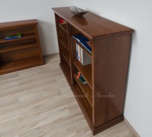 Scaffalatura libreria in legno stile classico con ripiani spostabili