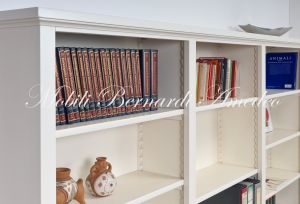 Libreria scaffalatura 3 vani in legno stile classico finitura laccata colorata