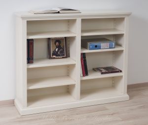 Piccola libreria in legno stile classico con finitura laccata bianco
