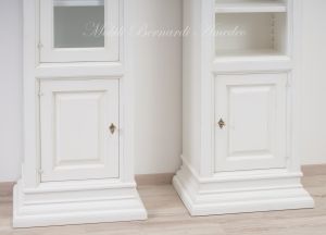 Libreria stile classico contemporaneo in legno massello con 1 antina laccata bianco anticato