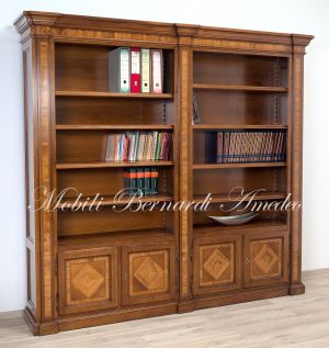 Libreria stile classico da soggiorno o ufficio in noce massello intarsiata in legno di ulivo