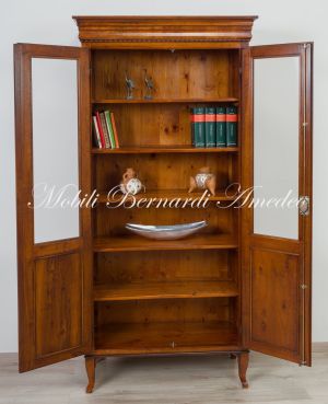 Libreria vetrina costruita con legno antico di noce stile classico 2 porte con intarsio