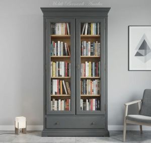 Libreria vetrina classica in legno con finitura colore grigio e rovere