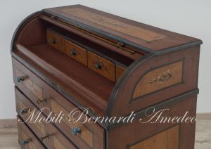 Bureau a rullo antico in legno laccato colorato con decori tipo tirolese