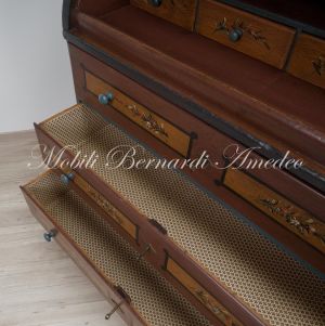 Bureau a rullo antico in legno laccato colorato con decori tipo tirolese