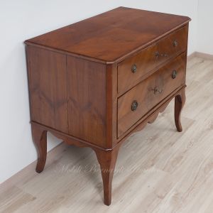 Antique restored cherry chest of drawers with 2 drawers